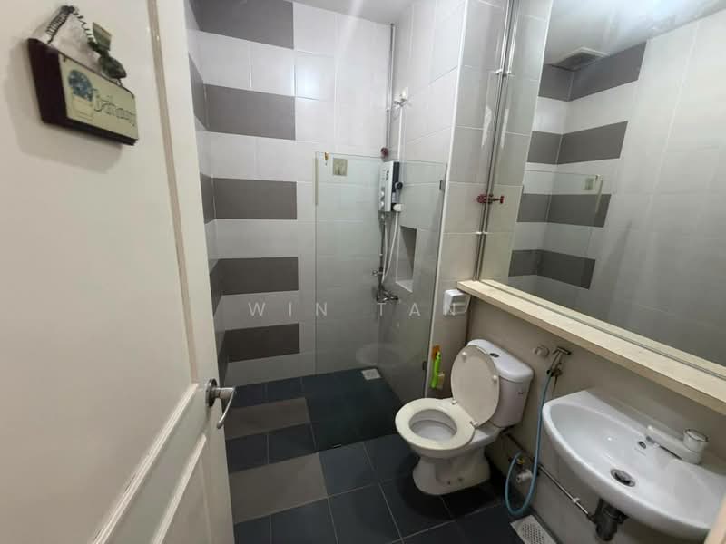 Semi-Detached House for Rent in Taman Gaya (Ulu Tiram) - Win Tan - PropertyGuru.com.my