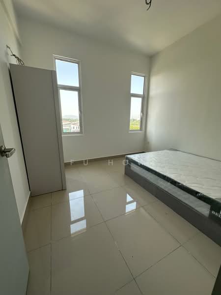 Kondominium untuk Dijual di The Paradigm Suites - FU HOW - Bedroom - PropertyGuru.com.my