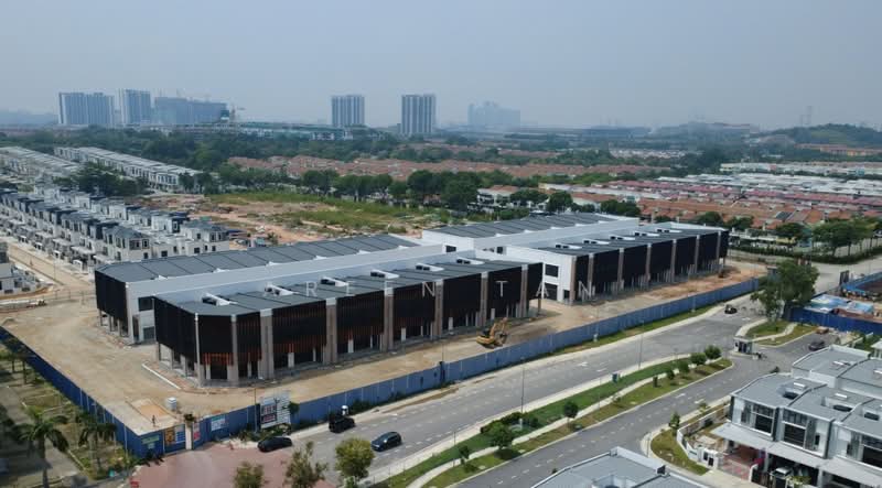 Shop for Rent in Setia Alam (Selangor) - Areen Tan - Exterior - PropertyGuru.com.my