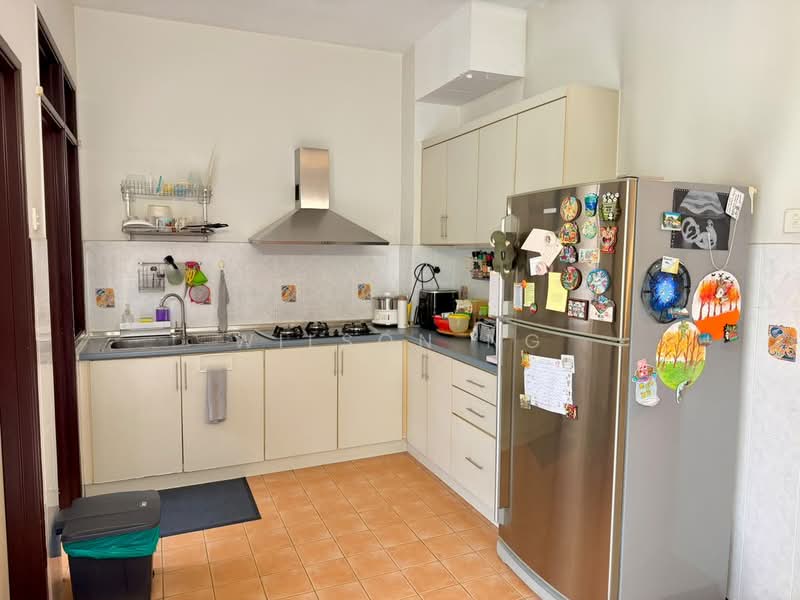 2-storey Terraced House for Sale in Setia Alam ( Anjung Sari) (Setia Alam) - Wilson Ng - Kitchen - PropertyGuru.com.my