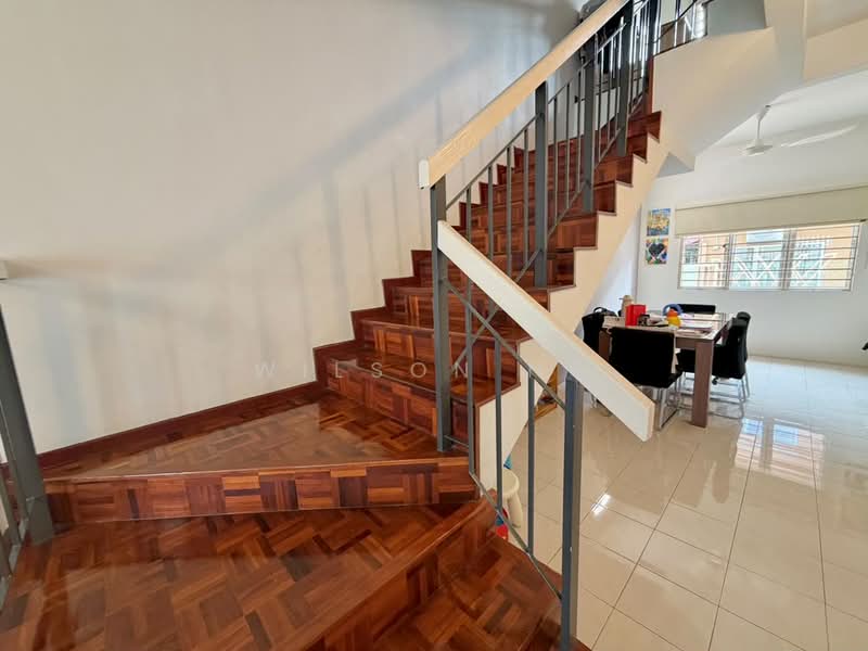 2-storey Terraced House for Sale in Setia Alam ( Anjung Sari) (Setia Alam) - Wilson Ng - Dining Room - PropertyGuru.com.my