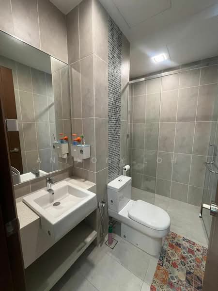 Condominium for Rent at Queens Residences Q1 @ Queens Waterfront - Anthony Loh - Bathroom 2 - PropertyGuru.com.my