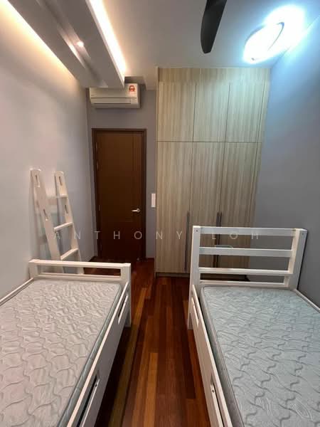 Condominium for Rent at Queens Residences Q1 @ Queens Waterfront - Anthony Loh - Bedroom 2 - PropertyGuru.com.my