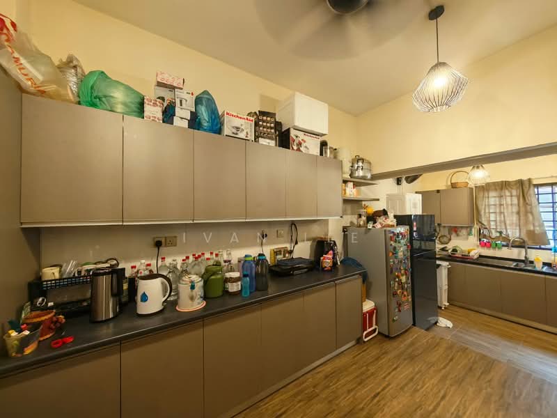 Rumah Teres 2 Tingkat untuk Dijual di SS2 (Petaling Jaya) - Ivan Lee - Kitchen - PropertyGuru.com.my