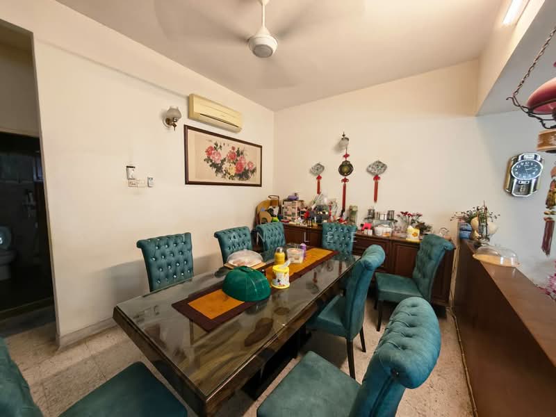 Rumah Teres 2 Tingkat untuk Dijual di SS2 (Petaling Jaya) - Ivan Lee - Dining Room - PropertyGuru.com.my
