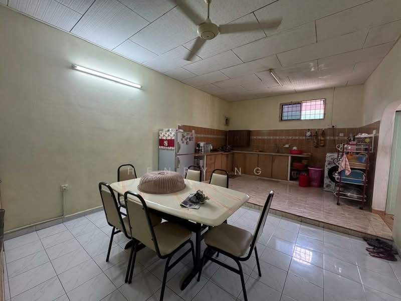 Semi-Detached House for Sale in Taman Berangan (Sungai Petani) - Henry Ng - Kitchen - PropertyGuru.com.my