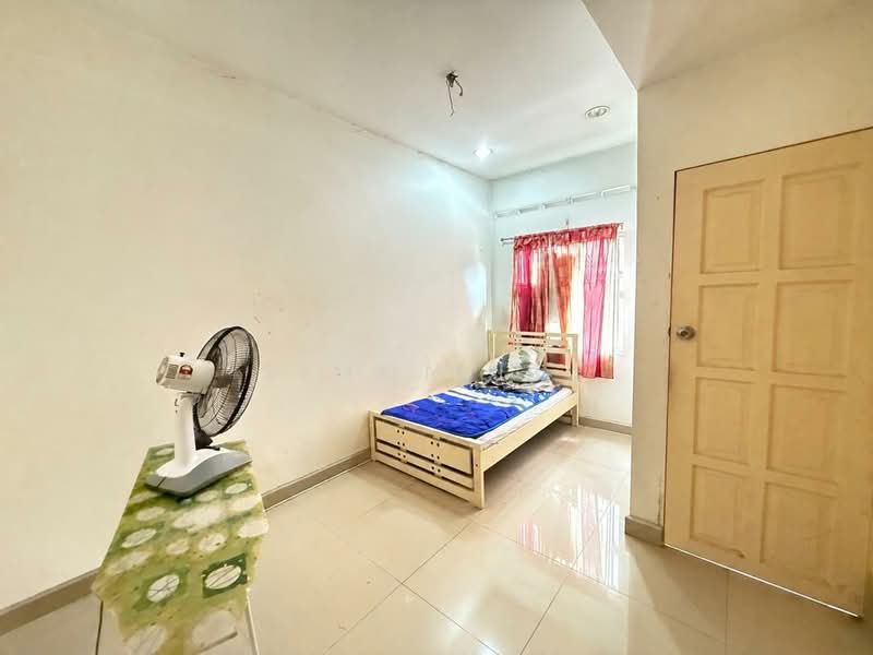 2-storey Terraced House for Sale in Taman Sri Muda (Shah Alam) - Simon Lee - Bedroom - PropertyGuru.com.my