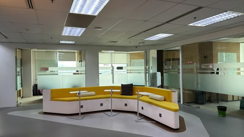 Office for Rent in SS 21, Damansara Utama (Petaling Jaya) - Lyn . - Interior - PropertyGuru.com.my
