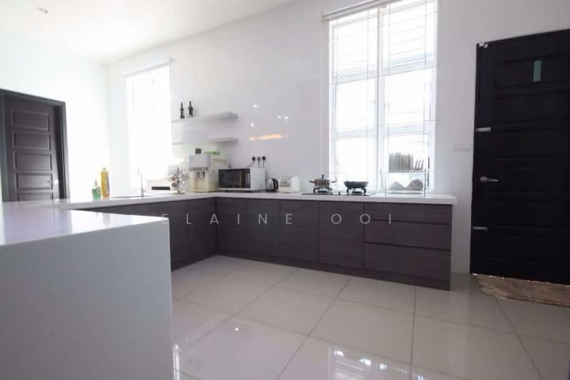 Bungalow for Sale in George Town (Penang) - Elaine Ooi - Kitchen - PropertyGuru.com.my