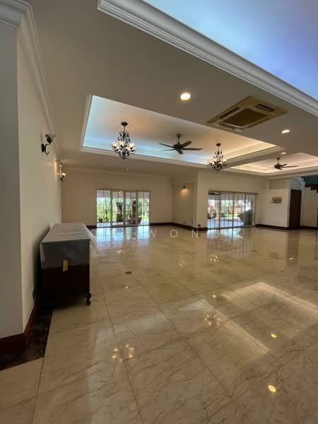 Rumah Banglo untuk Dijual di Bukit Gasing (Petaling Jaya) - CK Wong - Living Room - PropertyGuru.com.my