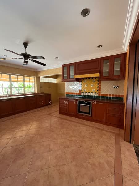 Rumah Banglo untuk Dijual di Bukit Gasing (Petaling Jaya) - CK Wong - Kitchen - PropertyGuru.com.my
