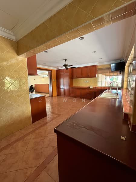 Rumah Banglo untuk Dijual di Bukit Gasing (Petaling Jaya) - CK Wong - Kitchen - PropertyGuru.com.my