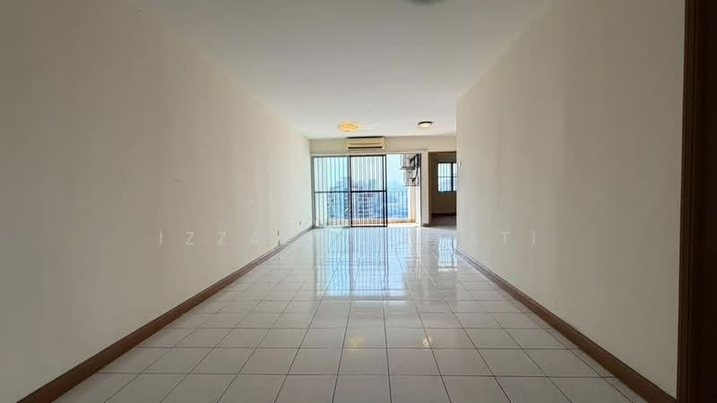 Kondominium untuk Dijual di Pantai Hillpark 5 - Izzaza Izzati - Living Room - PropertyGuru.com.my