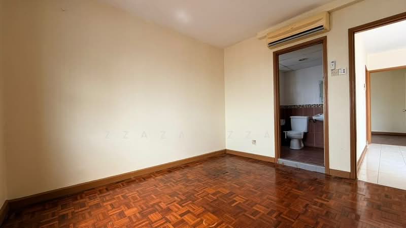 Kondominium untuk Dijual di Pantai Hillpark 5 - Izzaza Izzati - Bathroom - PropertyGuru.com.my
