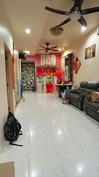 1-storey Terraced House for Sale in Taman Nusa Bestari 2 (Iskandar Puteri (Nusajaya)) - Shi May Yeong - Living Room - PropertyGuru.com.my