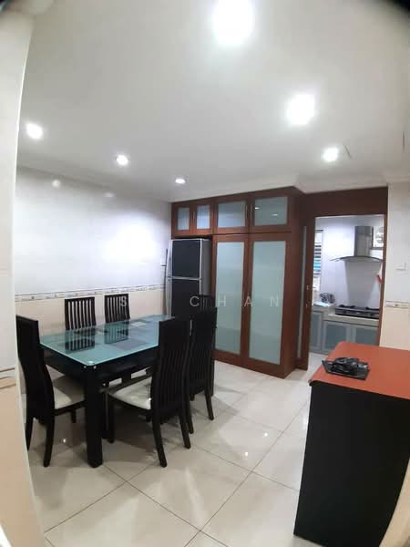 2-storey Terraced House for Sale in TAMAN PUCHONG UTAMA (Puchong) - SY Chan - Dining Room - PropertyGuru.com.my