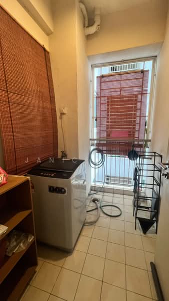 Servis Apartment untuk Disewa di Casa Suites - Janice Low - Balcony - PropertyGuru.com.my