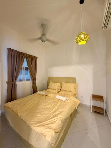 Kediaman Servis untuk Disewa di Residensi Emas - Sarah Chee - Bedroom - PropertyGuru.com.my