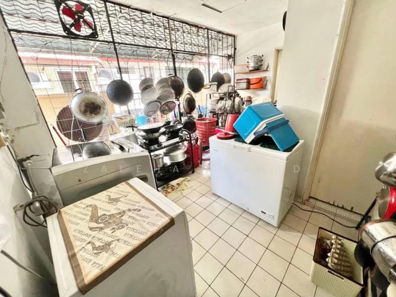 2-storey Terraced House for Sale in Bandar Utama Damansara (Petaling Jaya) - Zaleha Khalid - PropertyGuru.com.my