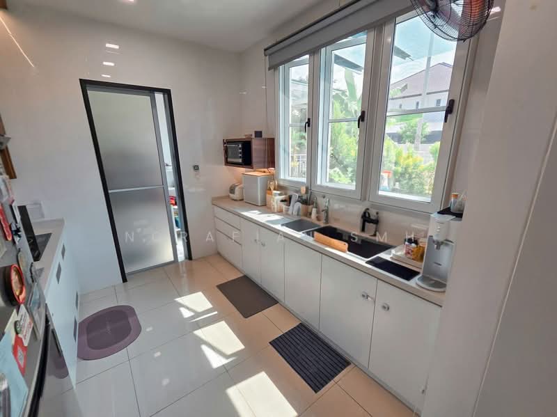 Semi-Detached House for Sale in Eco Majestic (Semenyih) - Norafian SMH - Kitchen - PropertyGuru.com.my