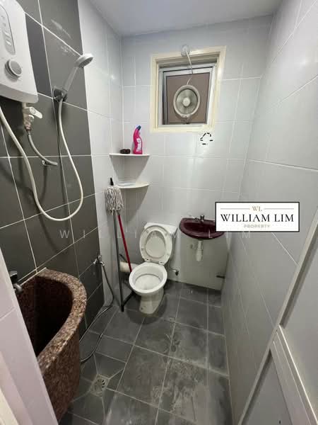 Apartment for Sale at The Rise Collection 2 - William Lim - Bathroom - PropertyGuru.com.my
