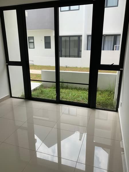 Terraced House for Sale in Kota Kemuning (Shah Alam) - J J - Exterior - PropertyGuru.com.my