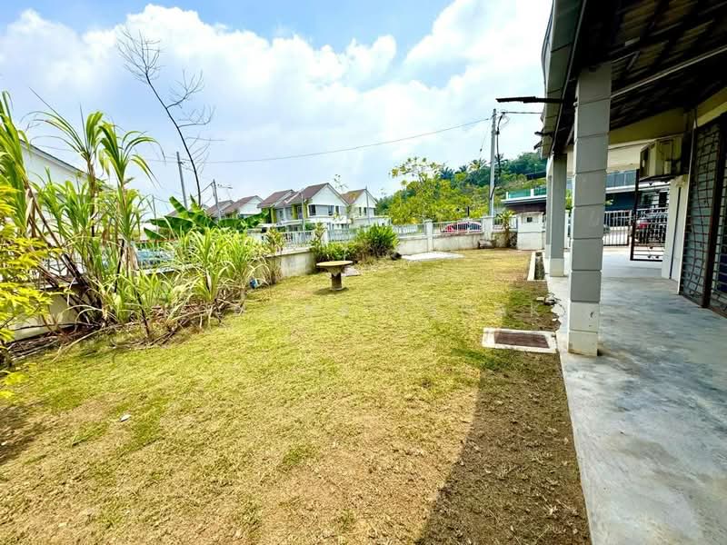 Rumah Berkembar untuk Dijual di Shah Alam (Selangor) - Rohana Ishak - Exterior - PropertyGuru.com.my