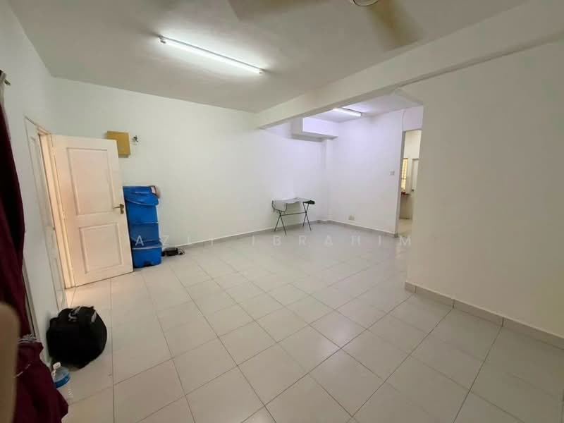 Rumah Teres 2.5-Tingkat untuk Dijual di Taman Kosas (Ampang) - Azli Ibrahim - Interior - PropertyGuru.com.my