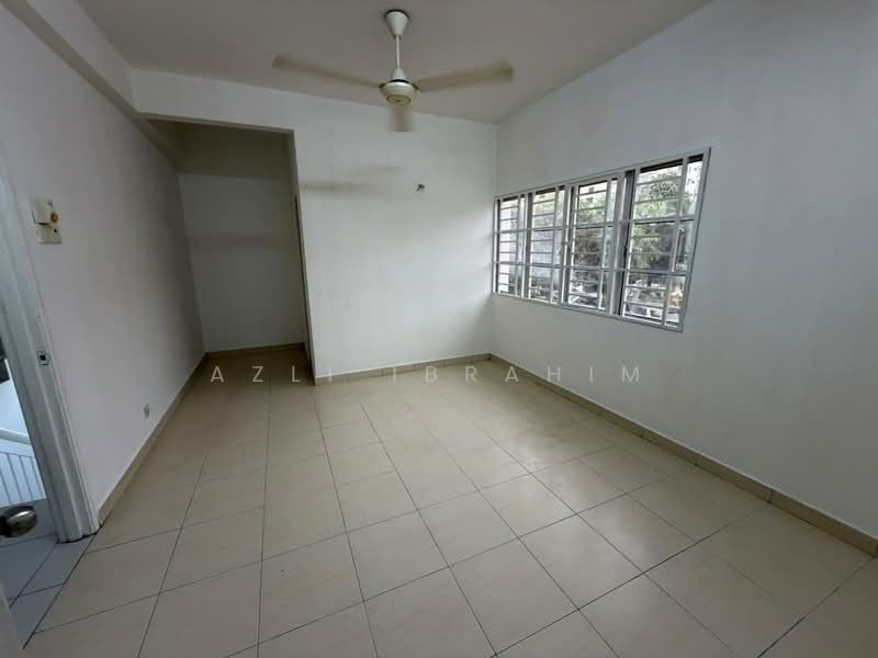 Rumah Teres 2.5-Tingkat untuk Dijual di Taman Kosas (Ampang) - Azli Ibrahim - Interior - PropertyGuru.com.my