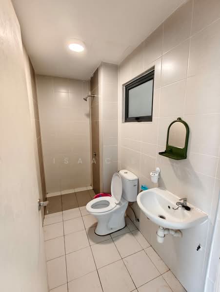 Kediaman Servis untuk Disewa di Kiara Plaza - Isaac Sim - Bathroom - PropertyGuru.com.my