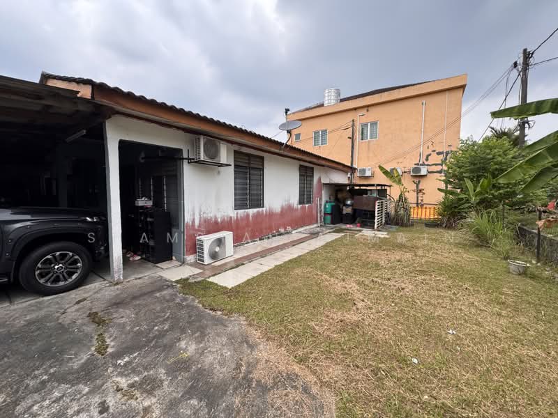 Rumah Teres 1 Tingkat untuk Dijual di Bandar Kinrara Seksyen 1 (Bandar Kinrara) - SHAMSIAH AJMAIN - Exterior - PropertyGuru.com.my
