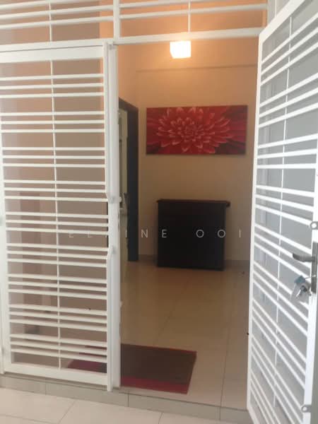 Condominium for Sale at The Cantonment - Elaine Ooi - Entrance - PropertyGuru.com.my