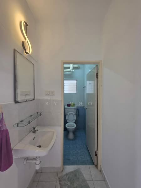 Apartment for Sale at Bistari Impian Apartment - SY Ngo - Bathroom - PropertyGuru.com.my