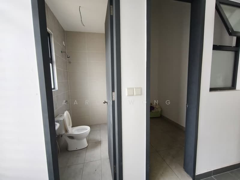 Rumah Teres 2-Tingkat untuk Dijual di Taman Melawati (Ulu Kelang) - Aaron Wong - Bathroom - PropertyGuru.com.my