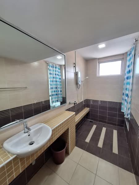 Kondominium untuk Dijual di Casa Indah 2 - Yeevy Lee - Bathroom - PropertyGuru.com.my
