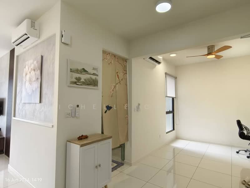 Servis Apartment untuk Disewa di Emerald 9 - MICHELLE CHENG - Living Room - PropertyGuru.com.my