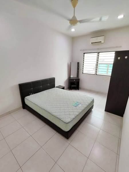 2-storey Terraced House for Sale in Setia Indah (Setia Alam) - Wilson Ng - Bedroom - PropertyGuru.com.my