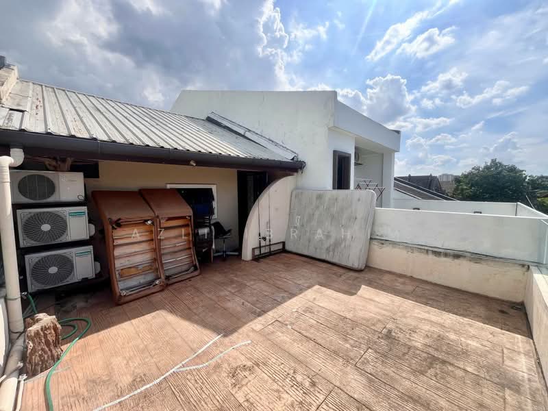 2-storey Terraced House for Sale in Taman Kosas (Ampang) - Azli Ibrahim - Exterior - PropertyGuru.com.my