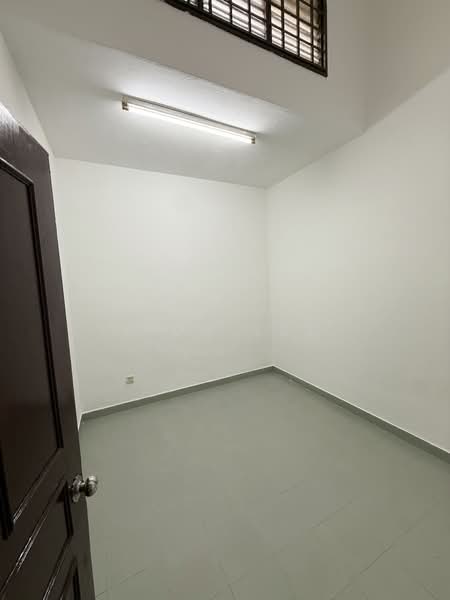1-storey Terraced House for Sale in Taman Rinting (Masai) - Fion Lee - Interior - PropertyGuru.com.my