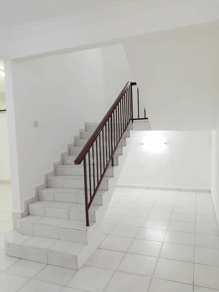 Rumah Teres 2-Tingkat untuk Dijual di Taman Tampoi Indah (Tampoi) - Loh Kok Hui - Interior - PropertyGuru.com.my