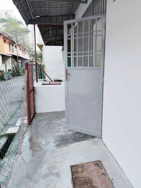 Rumah Teres 2-Tingkat untuk Dijual di Taman Tampoi Indah (Tampoi) - Loh Kok Hui - Exterior - PropertyGuru.com.my
