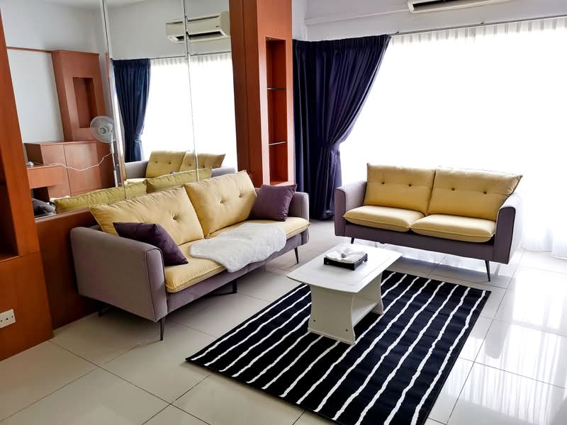 Kondominium untuk Dijual di East Lake Residence - Ryo Ho - Living Room - PropertyGuru.com.my