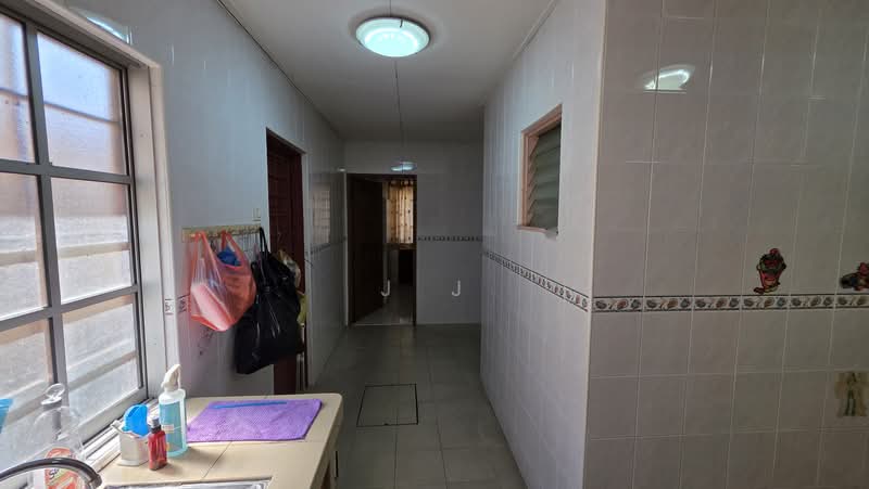 Terraced House for Sale in Kota Kemuning (Shah Alam) - J J - Corridor - PropertyGuru.com.my