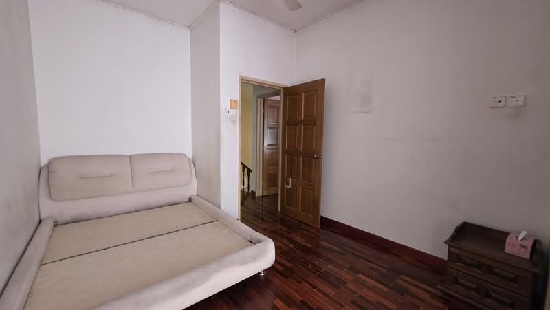 Terraced House for Sale in Kota Kemuning (Shah Alam) - J J - PropertyGuru.com.my