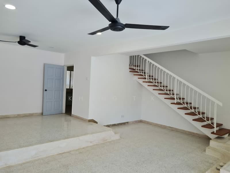Rumah Teres 2 Tingkat untuk Disewa di Petaling Jaya (Selangor) - Khong T.K - Living & Dining Area - PropertyGuru.com.my