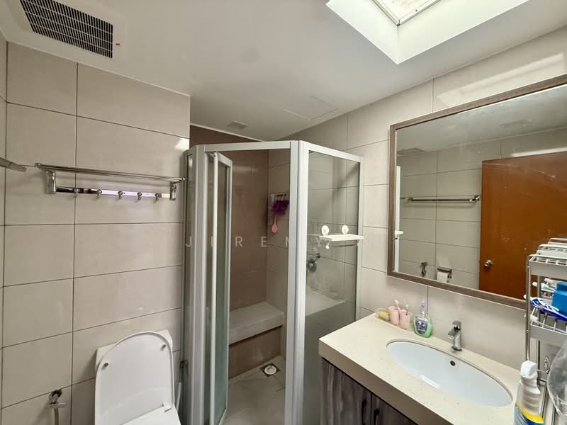 Service Residence for Rent at Kiara Designer Suites - Jeremy . - Bathroom - PropertyGuru.com.my