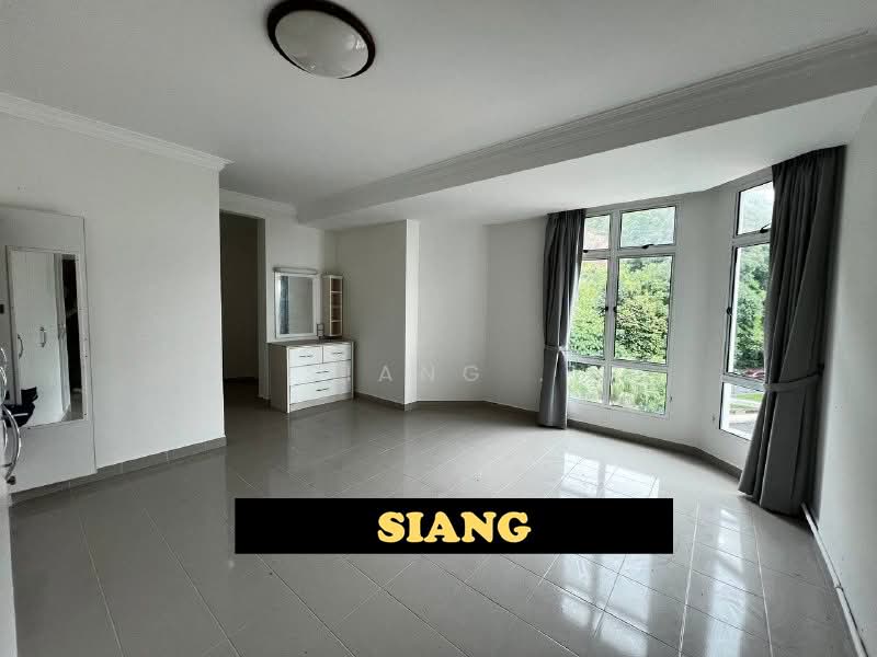Kondominium untuk Dijual di Pangsapuri Mahligai Baiduri - Siang . - Living Room - PropertyGuru.com.my