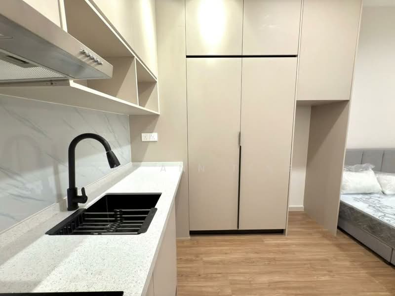 Servis Apartment untuk Disewa di Sunway Velocity TWO - Wai Ann Teng - Kitchen - PropertyGuru.com.my