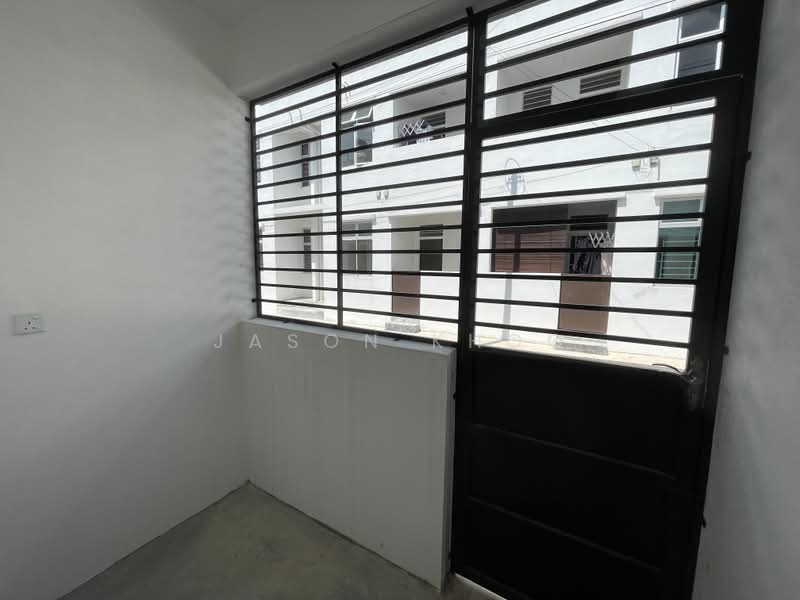 Rumah Bandar untuk Disewa di Bandar Putra (Kulai) - Jason Khoo - Exterior - PropertyGuru.com.my
