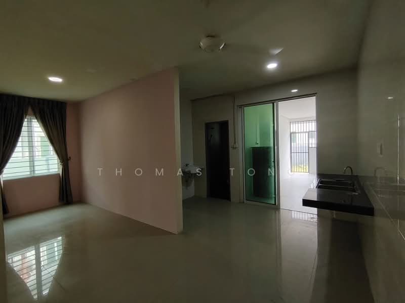 2-storey Terraced House for Rent in Samarahan (Sarawak) - Thomas Tong - Living Room - PropertyGuru.com.my